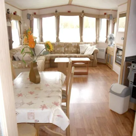 Holiday Home Le Perron * Montfiquet